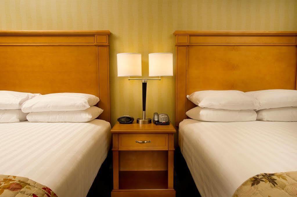 Drury Inn & Suites Springfield Mo מראה חיצוני תמונה